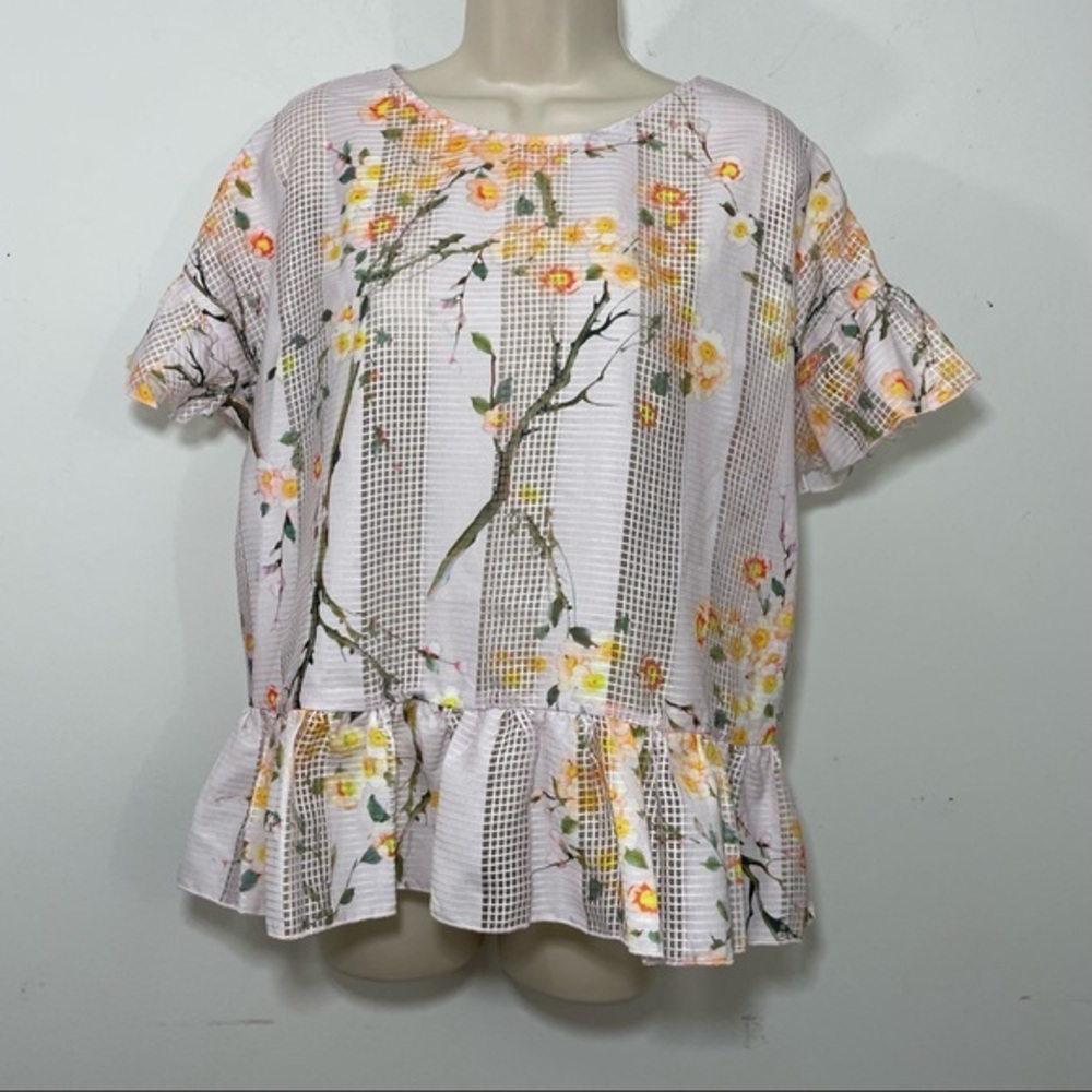 Max sport  perforated blouse cherry blossom print pink flutter sleeve size XL